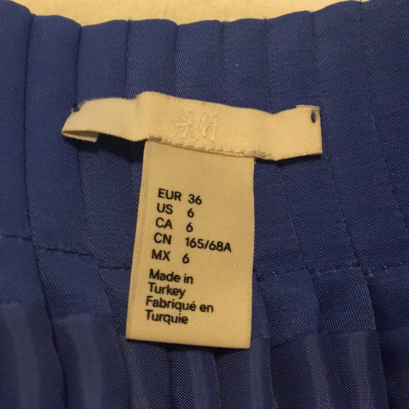 H&M Cobalt Blue Pleated Skirt Blue Size 6 - Picture 2 of 5